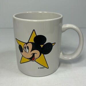 Vintage Disney Mickey Mouse star coffee mug